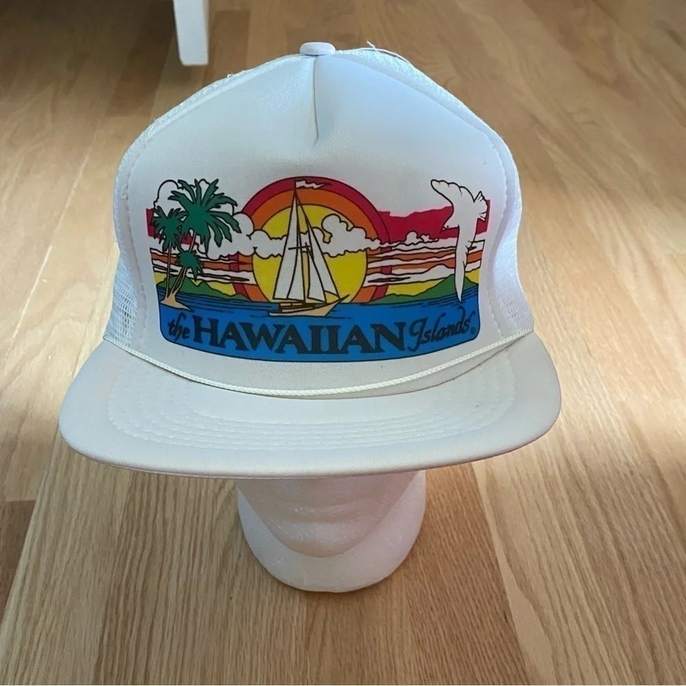 Vintage Hawaiian Islands Hawaii Rope Bright Colorful Rainbow Mesh Snap Back Hat